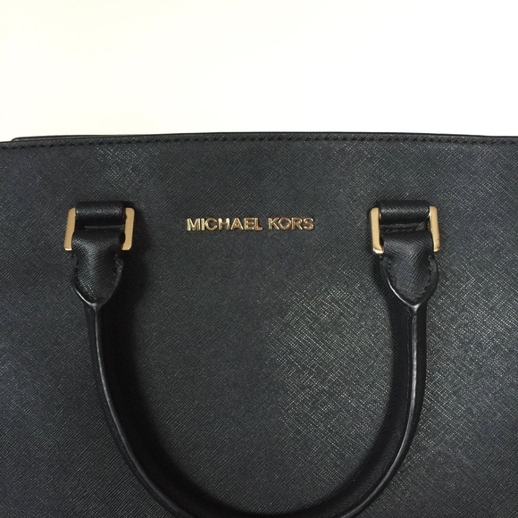 Michael Kors Selma Medium Satchel - Picture 4 of 4